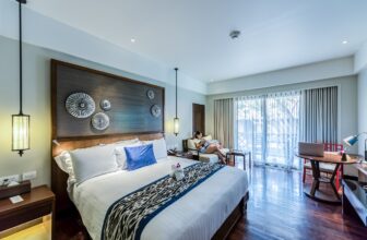 Title on Photo and Gallery shortcode