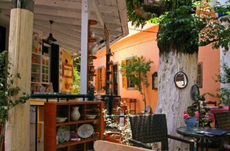 Optimized for reading with sidebar